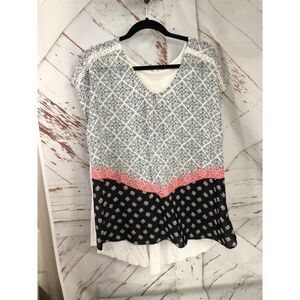 Maurices size 2 2x white pink open back top